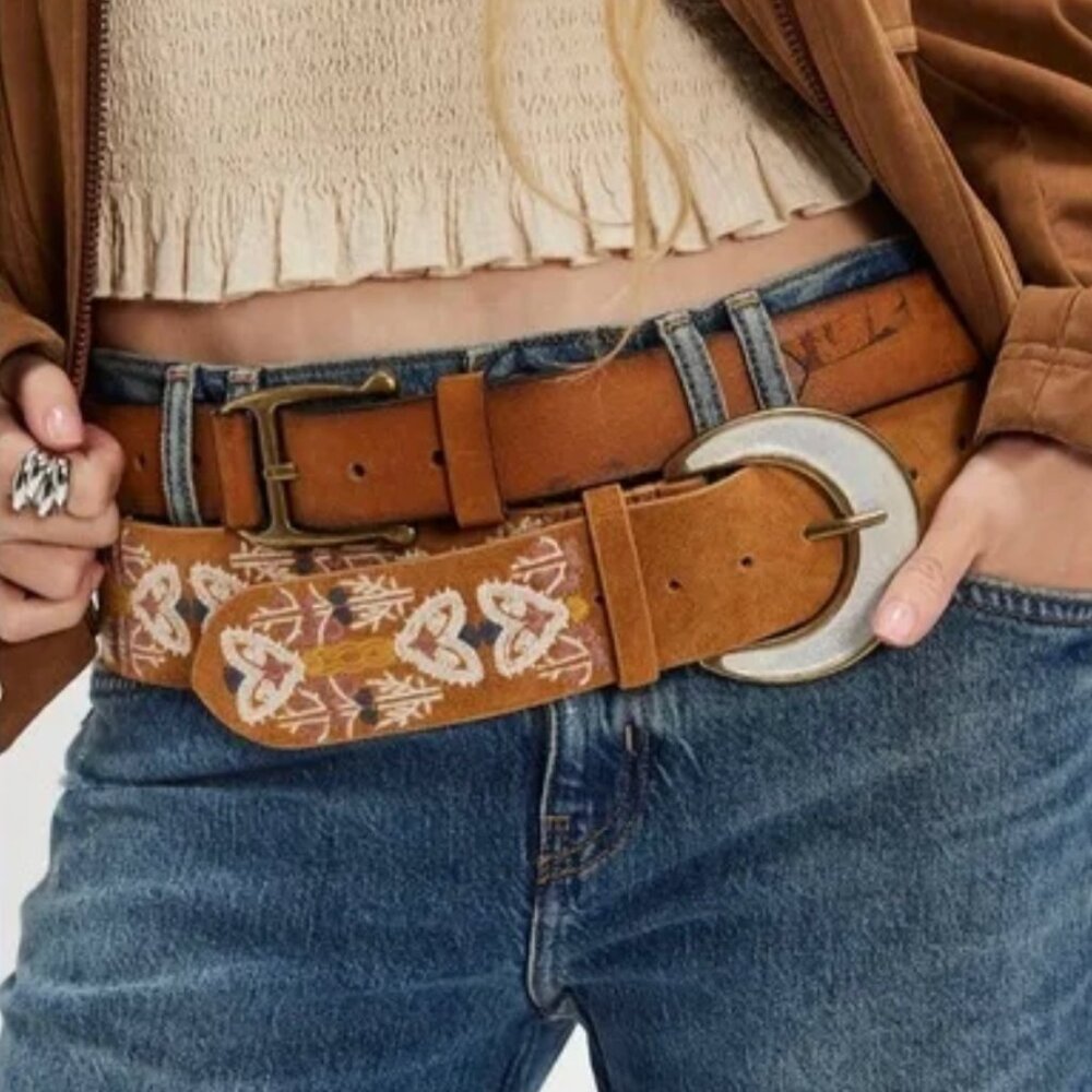 Free People Fleur Waist Belt – Embroidered Leather Boho Belt | M/L | NWOT - Picture 2 of 15